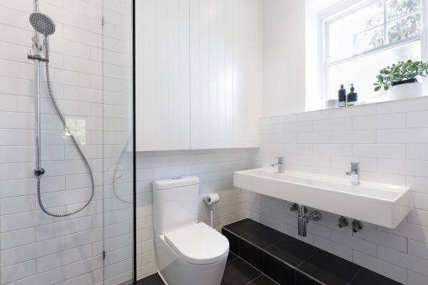 Washroom Renovation in Surprise